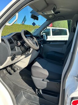 VW T6 2.0 TDI Ambulans / Karetka 4x4 - 9