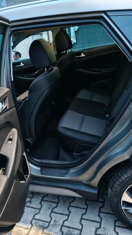 Hyundai Tucson 1.6 CRDi Super wyposażenia Polski Salon - 9