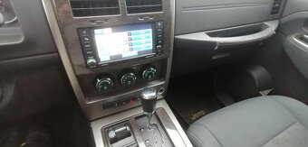 Jeep Cherokee 2.8CRD 200KM - 9