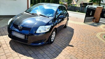 Sprzedam Toyotę Auris 1.4 d4d - 9