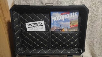 Aluminiowy bagażnik motocyklowy(Top Case). Pojemność 65 - 9