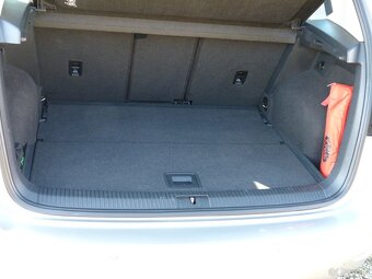 Sprzedam Golfa 7 Sport van - 9