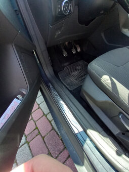 Ford Focus z Polskiego Salonu bezwypadkowy - 9