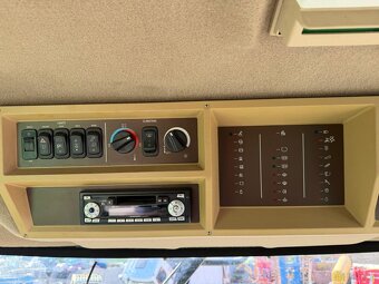 Kombajn zbozowy John Deere CTS 9780i  heder 7,6m stół do rze - 9