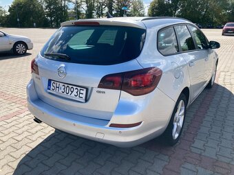 Astra Atrakcyjny Wygląd - 9