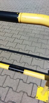 Barierki stalowe ochronne żółto-czarne - 9