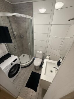2 pokoje parter Poznań Grunwald - 9