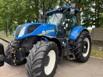 Ciągnik Rolniczy New Holland T7.270 AutoCommand rok pr 2019 - 9