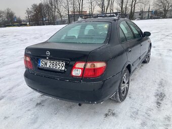 Almera 1.8 Benzyna - 9