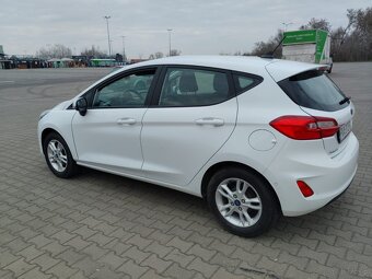 Ford Fiesta 1.1 S&S TITANIUM - 9