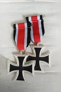 Kupie doskonalom kopiegie Niemeci Kržeš želozny EK I i dru - 9