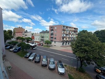Mieszkanie o pow. 50m2, II piętro, do remontu,Górnośląska - 9