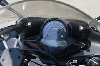HONDA CBR 125 JC50 , 2012r. - 9