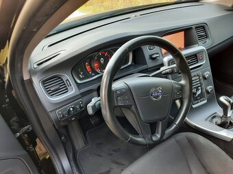 Volvo v60 2017rok - 9