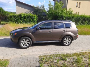 Mitsubishi Outlander z 2011r- 2.0 benzyna- PDC, Nawigacja - 9