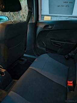 Sprzedam opla astrę - 9