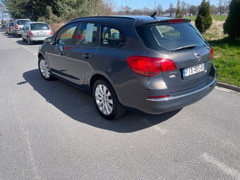Opel Astra J - 9