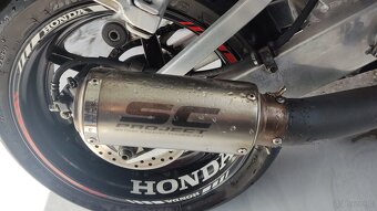 HONDA CBR 900RR SC28 1995r - 9