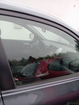 RAV 4 2.l__benzyna+gaz 2008r - 9