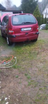 Renuat scenik 1 ,6 benzyna - 9