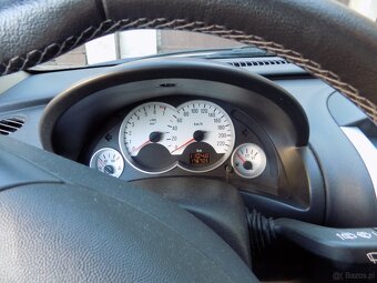 Sprzedam Opel Corsa 2006 r. 1.2 benzyna - 9
