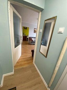 2 pokoje, 33.50m2, III piętro, umeblowane, Os.Kaliniec - 9
