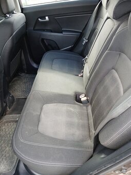 Kia sportage 1.7 diesel - 9