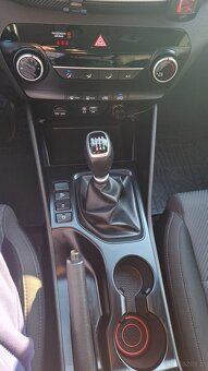 Sprzedam Hyundai Tucson - 9