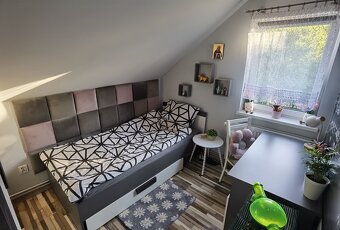 Piętrowy dom 160 m² na dużej działce– Skalmierzyce - 9