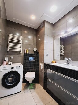 Mieszkanie o powierzchni 95m2, dwa balkony, Braci Niemojowsk - 9