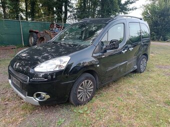 Sprzedam Peugeot Partner TEPEE 1,6D 2015 - 9