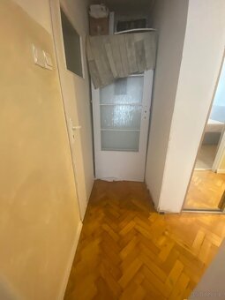 Mieszkanie o pow.54m2, parter, do remontu, Os. Kaliniec - 9