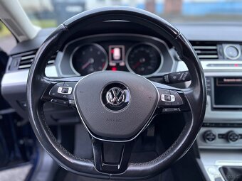 Volkswagen Passat 2.0 TDI 110 kW Highline - 9