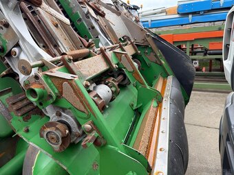 Heder do kukurydzy John Deere 8 rzędowy docinacze, cena  770 - 9