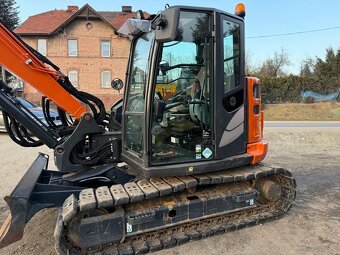 Maszyna budowlana Koparka Gąsienicowa Hitachi ZX85 USB-6 r - 9