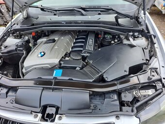 BMW E90 - 9