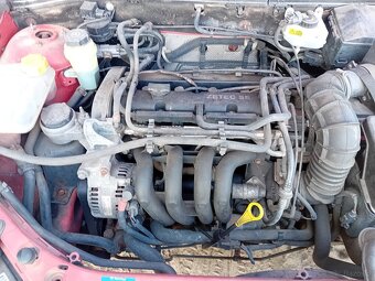Ford focus - 9