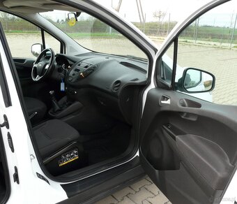 Ford Tourneo Courier - 9