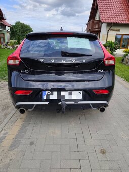 Volvo V40 rok 2014 - 9