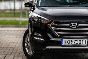 HYUNDAI TUCSON - 9