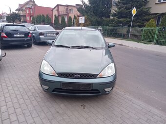 Sprzedam Forda Focusa - 9