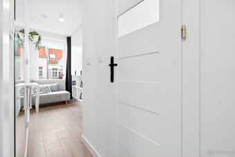 Nowoczesny pokój z łazienką przy uczelni. - 9