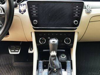 Skoda Superb 2018r TDI automat 4x4 - 9