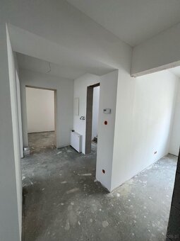 Mieszkanie 3 pokojowe w centrum Tarnowa - 9
