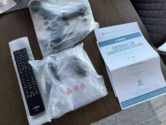 Yamaha RX-A8a High End Home Cinema Receiver, oryginalne opak - 9