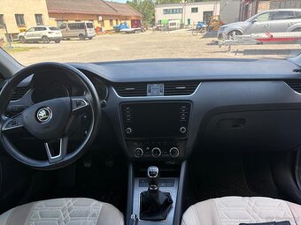 Škoda Octavia 1.5TSi, r.2019, climatronic - 9