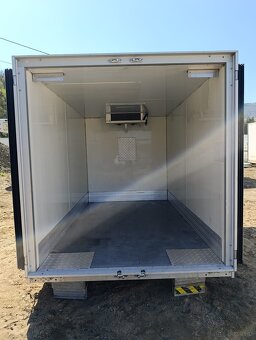 Komora chłodnicza /chłodnia stacjonarna /kontener chłodniczy - 9