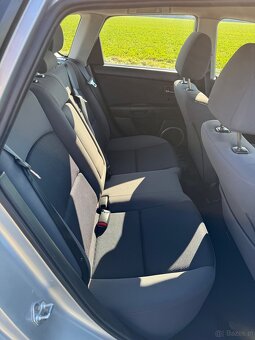 Mazda 3 1.6 MZ- CD 66kw Comfort - 9