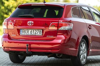 Toyota AVENSIS - 9