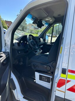 Mercedes-Benz Sprinter 2.0 CDI - Ambulans / Karetka - 9